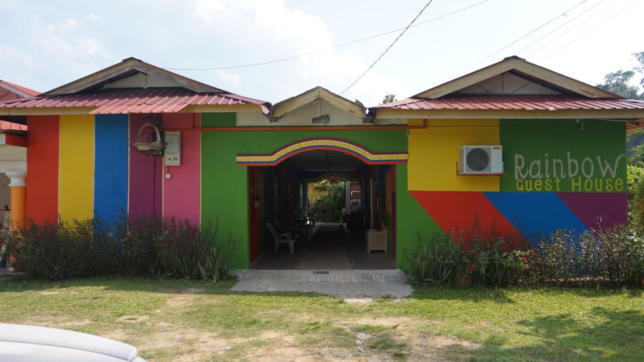 Taman Negara Rainbow Guest House Kuala Tahan Exterior foto