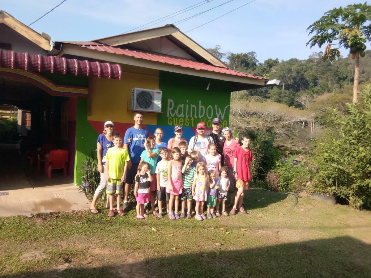 Taman Negara Rainbow Guest House Kuala Tahan Exterior foto